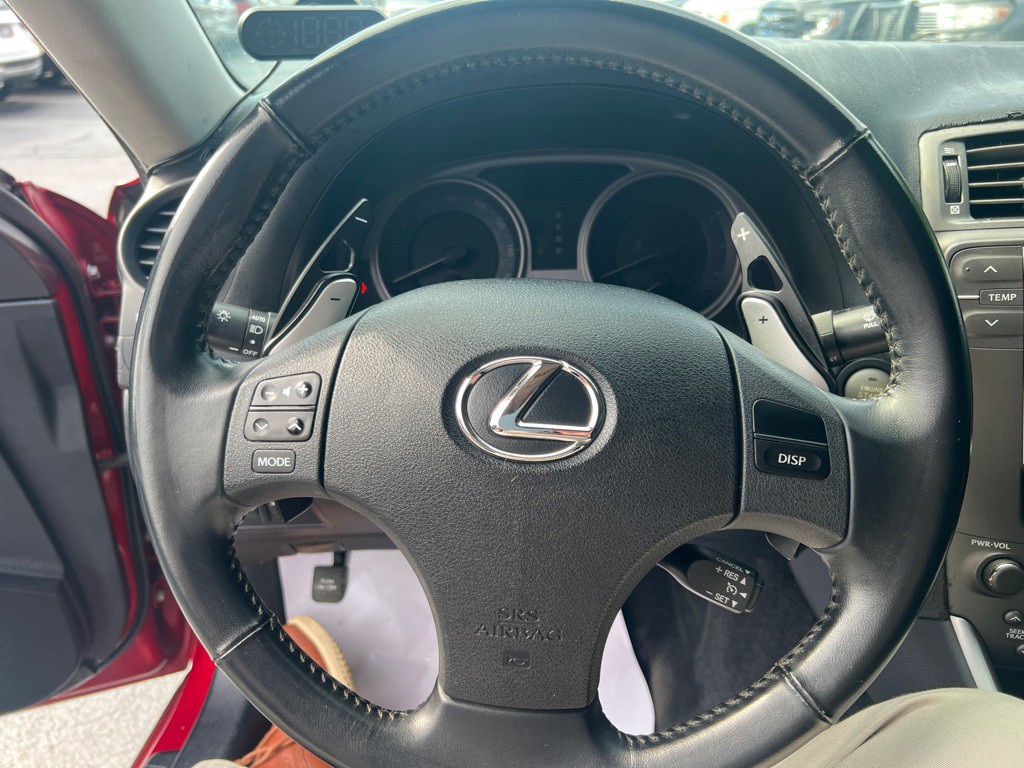 2007 Lexus IS Image 18