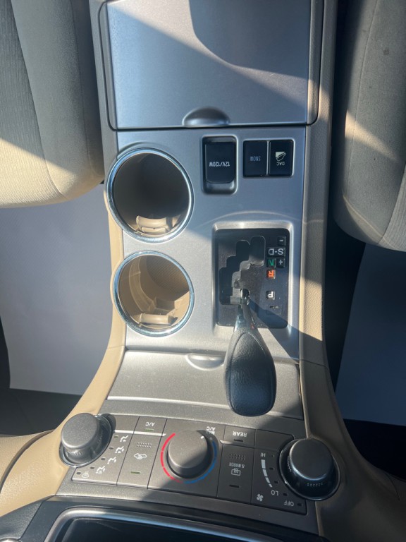 2013 Toyota Highlander Image 22