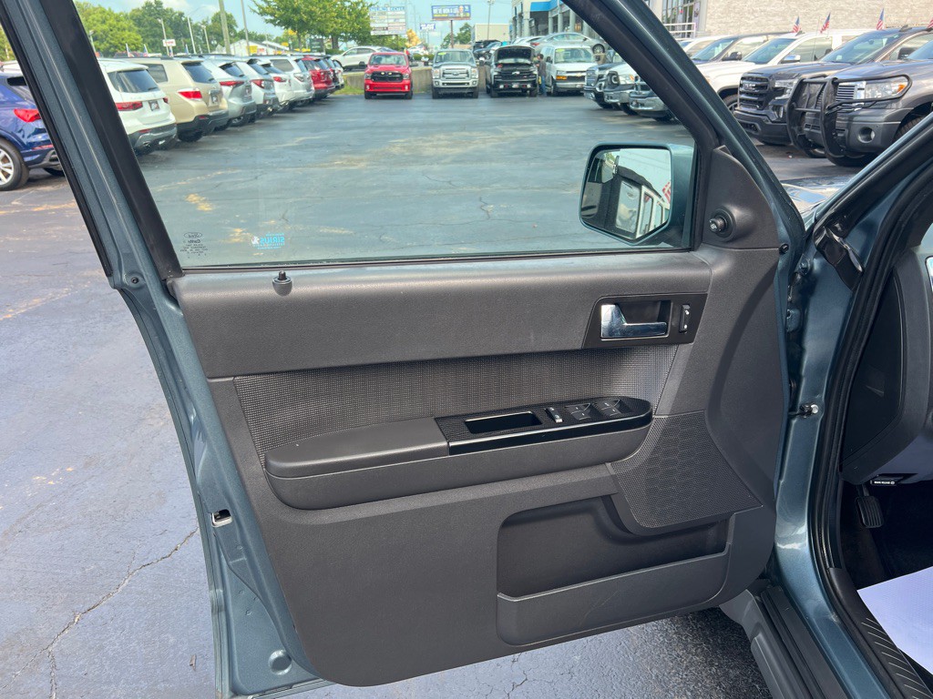 2012 Ford Escape Image 9