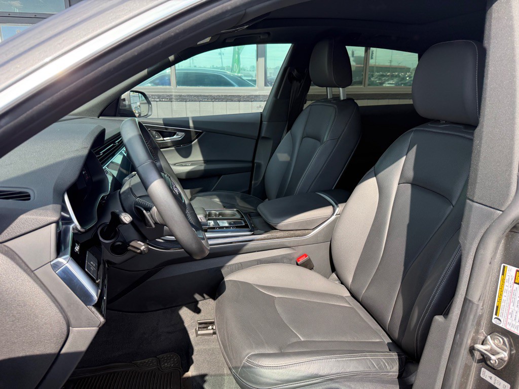2019 Audi Q8 Image 13