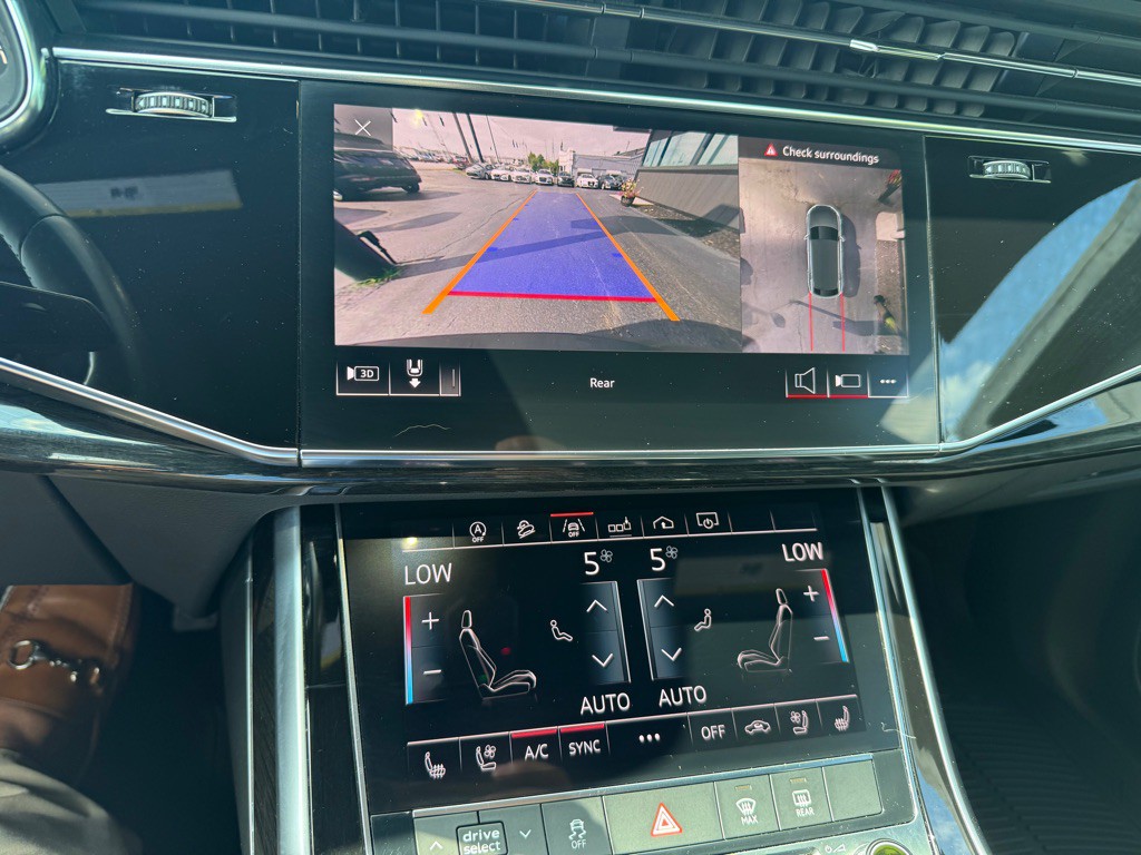 2019 Audi Q8 Image 24
