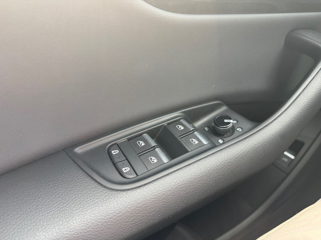 2019 Audi Q8 Image 28