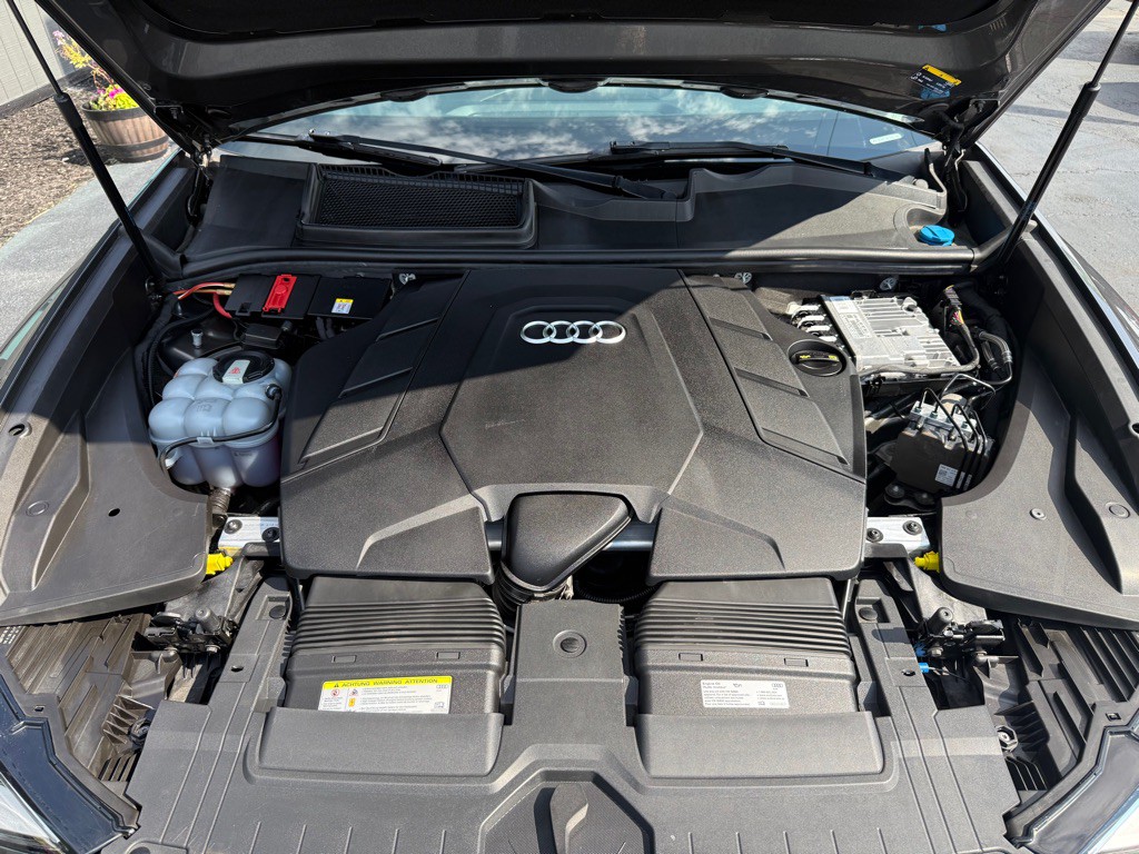 2019 Audi Q8 Image 34
