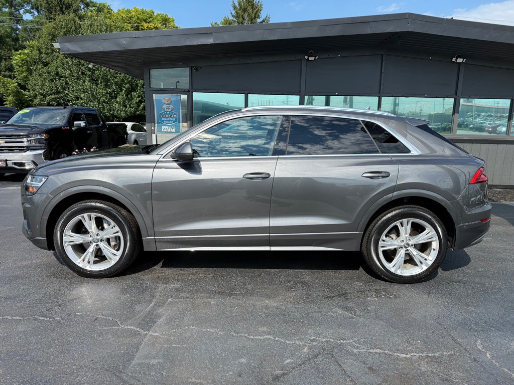 2019 Audi Q8 Image 3
