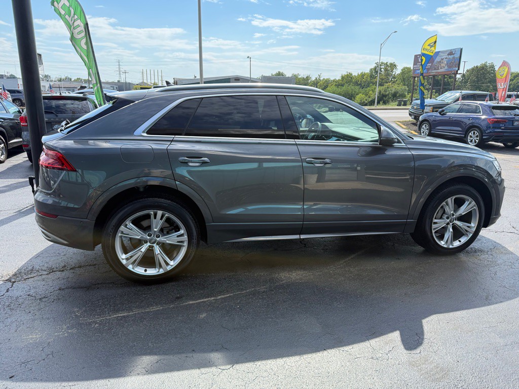 2019 Audi Q8 Image 8