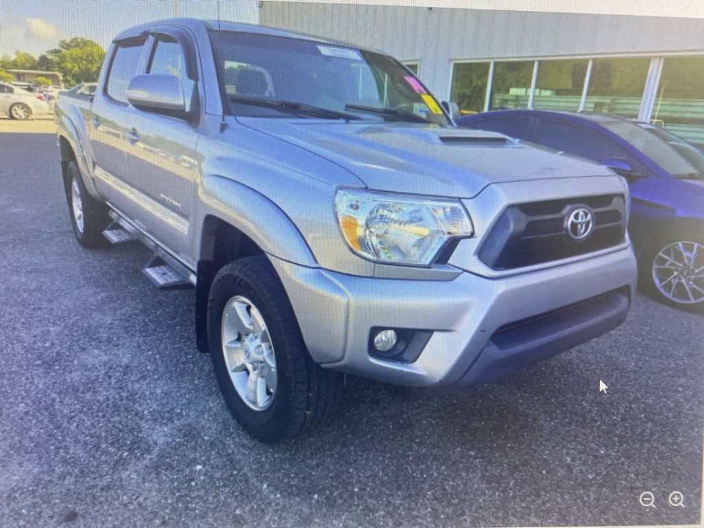 2014 Toyota Tacoma Image 2