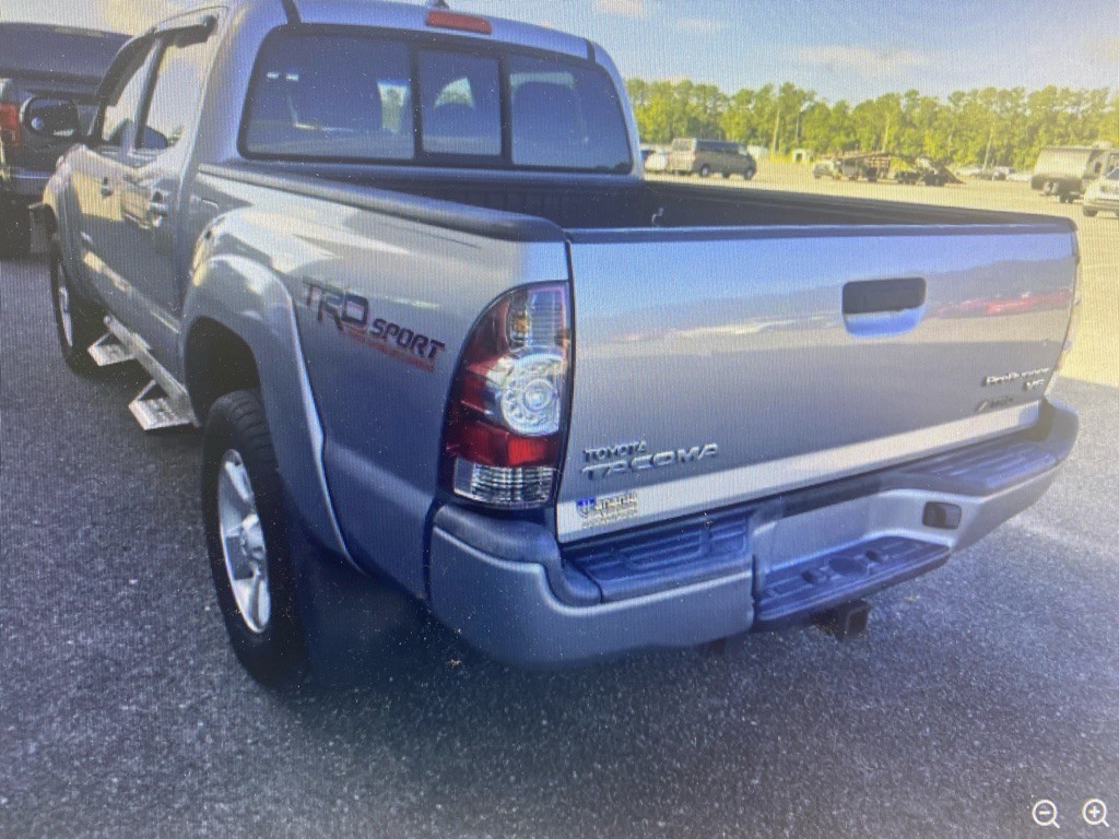 2014 Toyota Tacoma Image 3