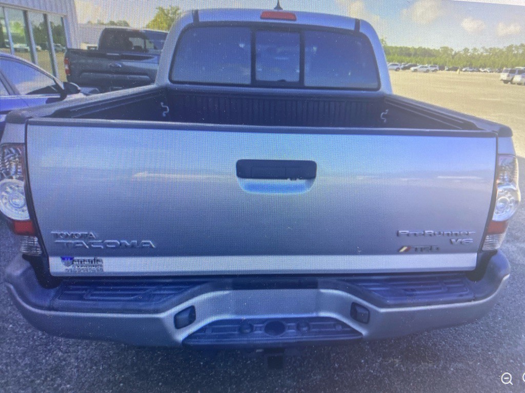 2014 Toyota Tacoma Image 4