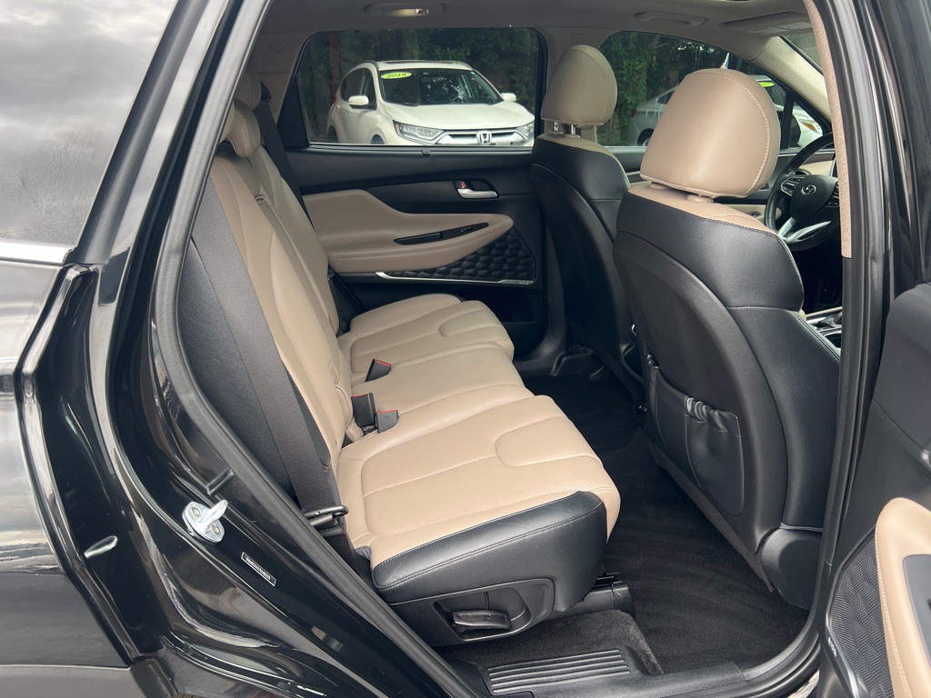 2019 Hyundai Santa Fe Image 10