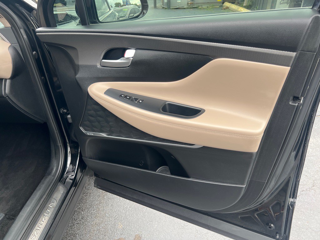 2019 Hyundai Santa Fe Image 12