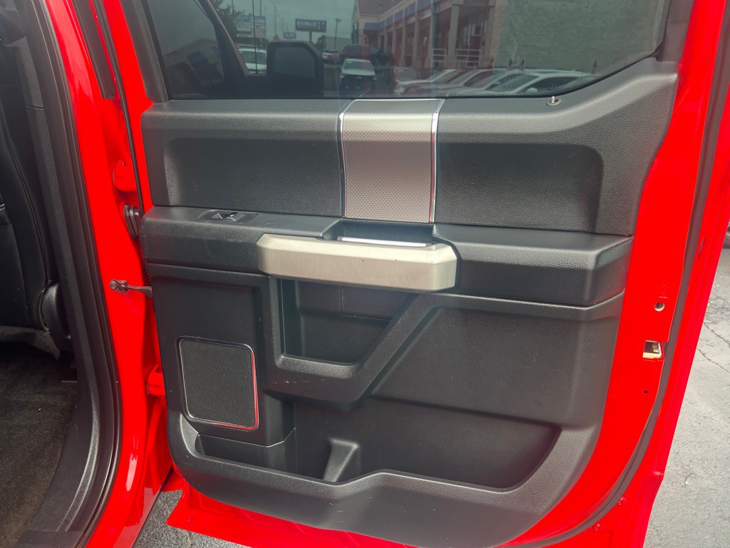 2015 Ford F-150 Image 16