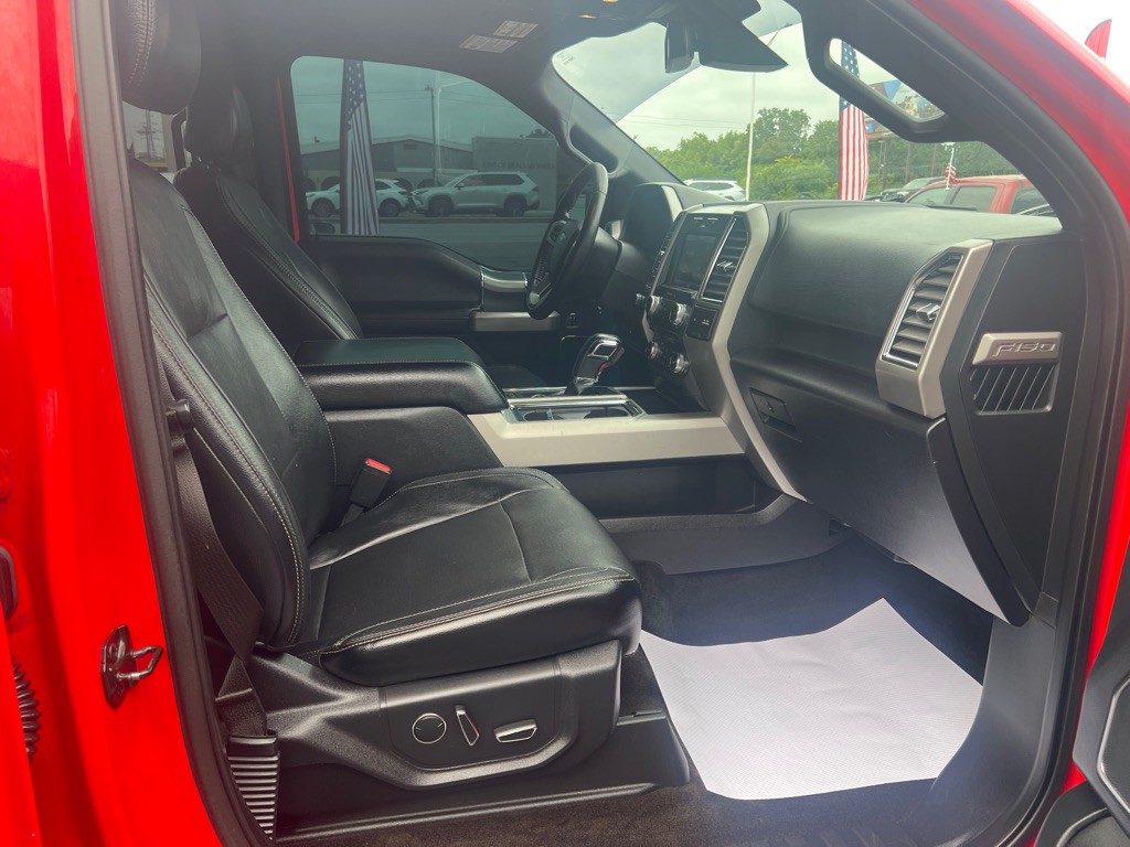 2015 Ford F-150 Image 17