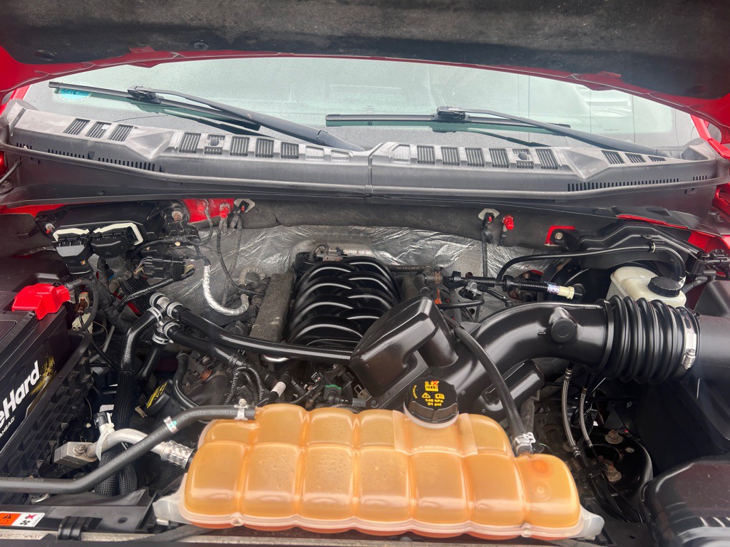 2015 Ford F-150 Image 29