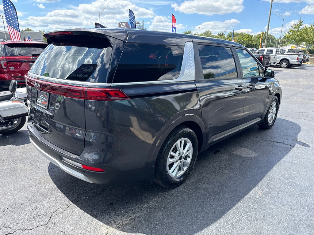 2023 Kia Carnival Image 6