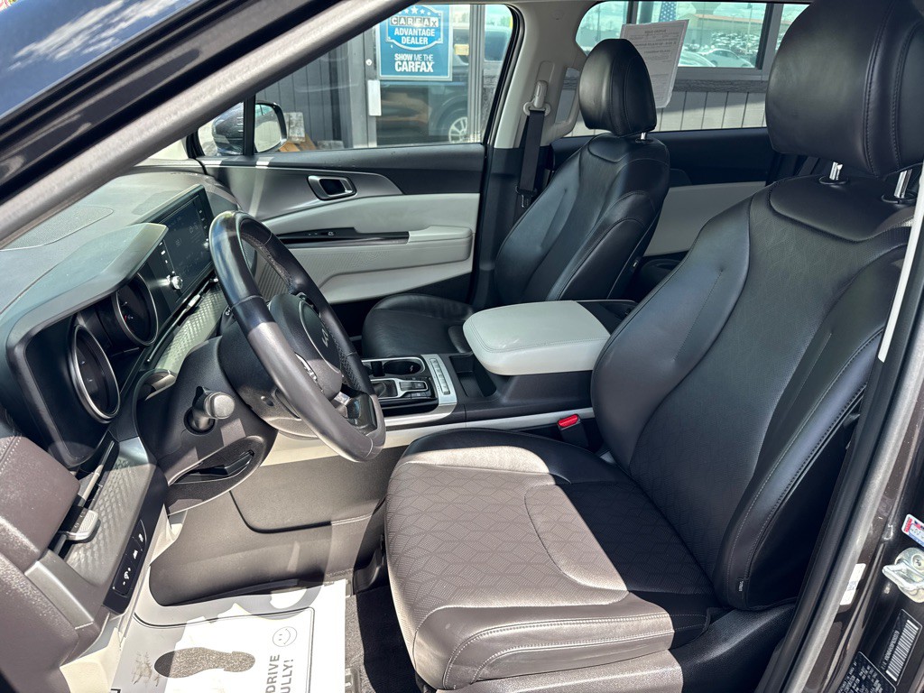 2023 Kia Carnival Image 11