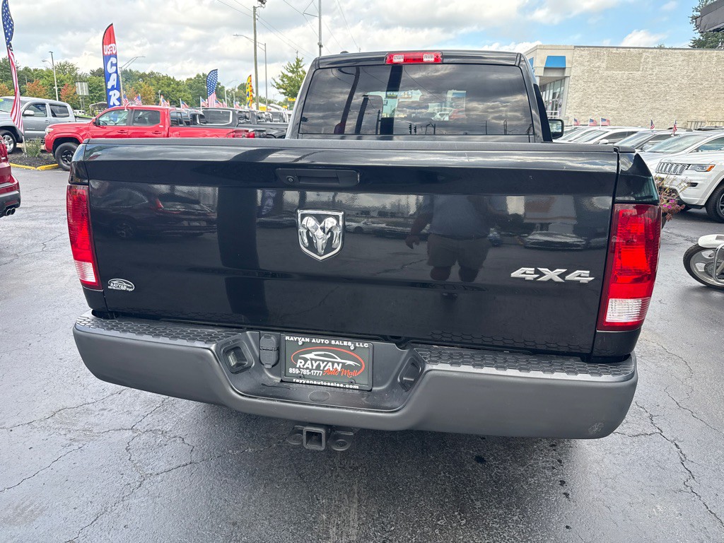 2019 RAM 1500 Image 6