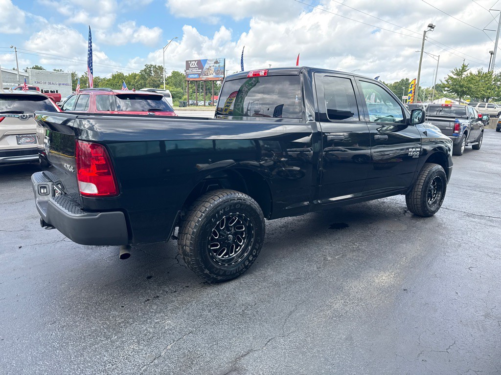 2019 RAM 1500 Image 7