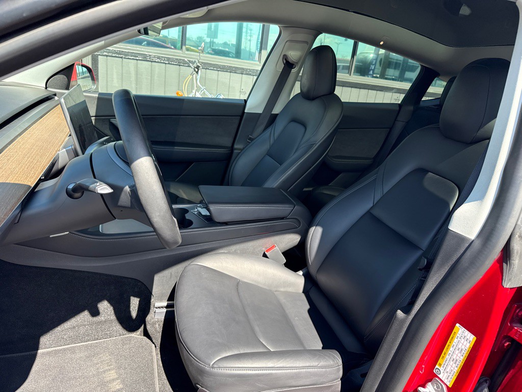 2021 Tesla Model Y Image 11