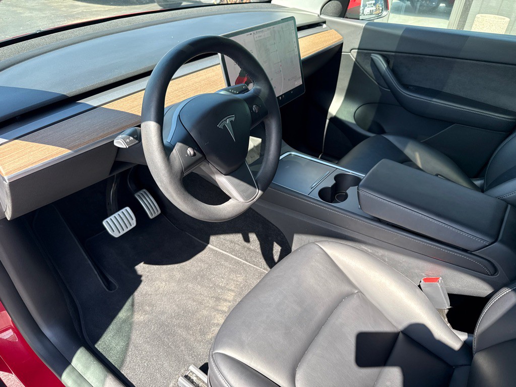 2021 Tesla Model Y Image 13