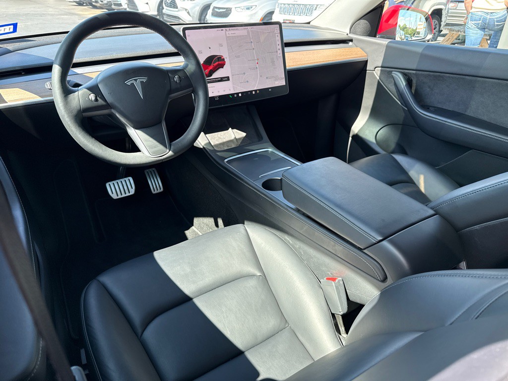 2021 Tesla Model Y Image 15