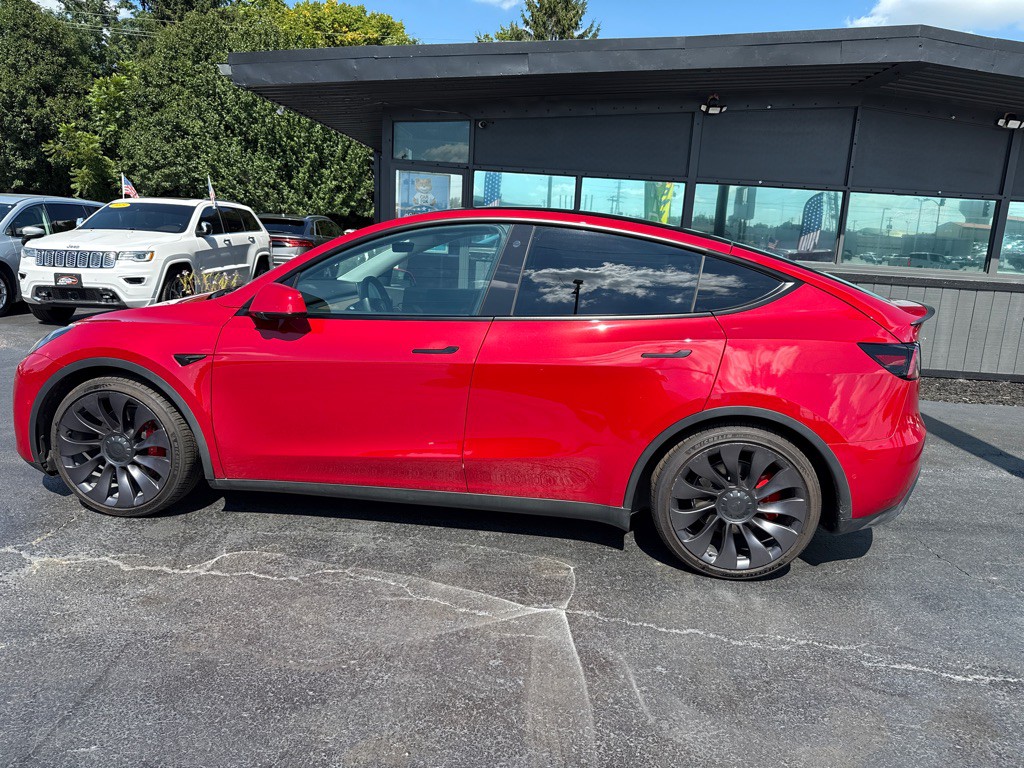 2021 Tesla Model Y Image 3