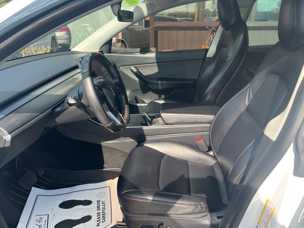 2021 Tesla Model Y Image 8
