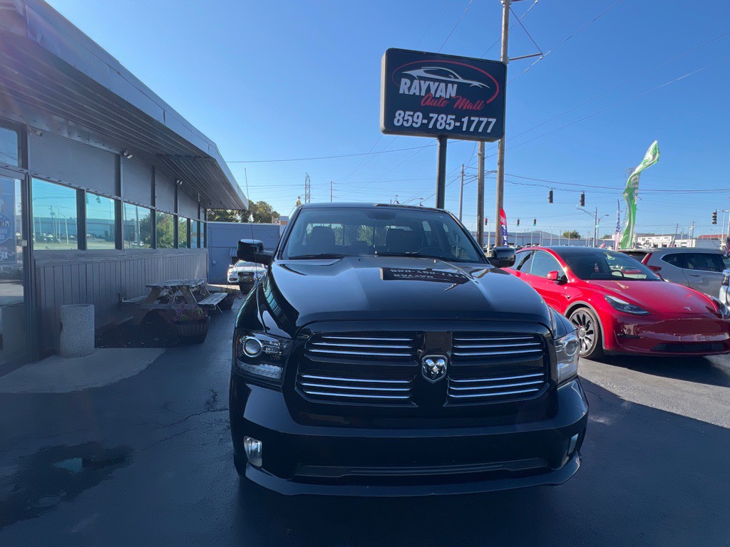 2013 RAM 1500 Image 3