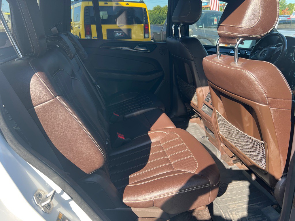 2017 Mercedes-Benz GLS-Class Image 13
