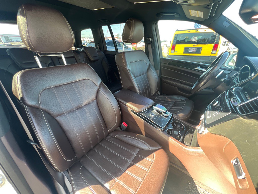 2017 Mercedes-Benz GLS-Class Image 18