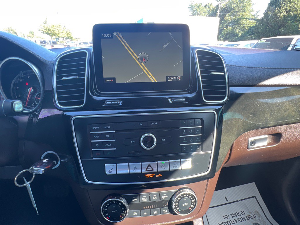 2017 Mercedes-Benz GLS-Class Image 24
