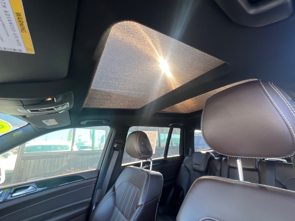 2017 Mercedes-Benz GLS-Class Image 28