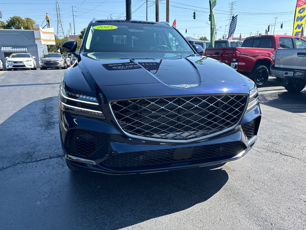 2025 Genesis GV80 Image 12