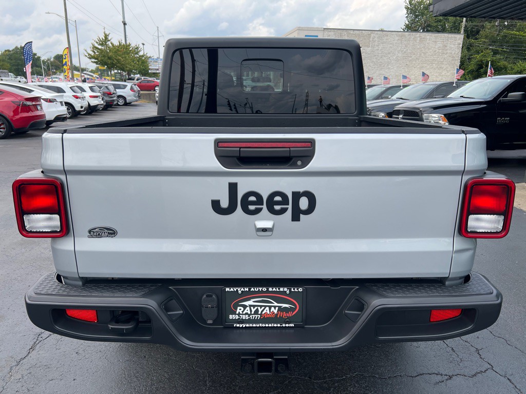 2023 Jeep Gladiator Image 6