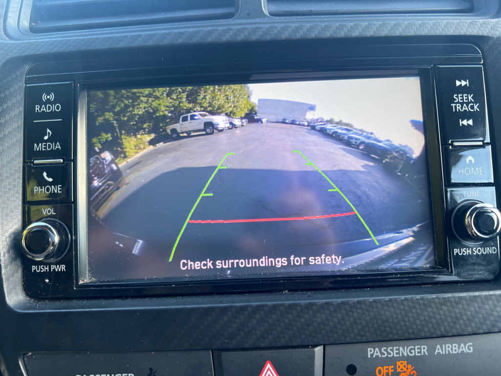 2021 Mitsubishi Outlander Image 18