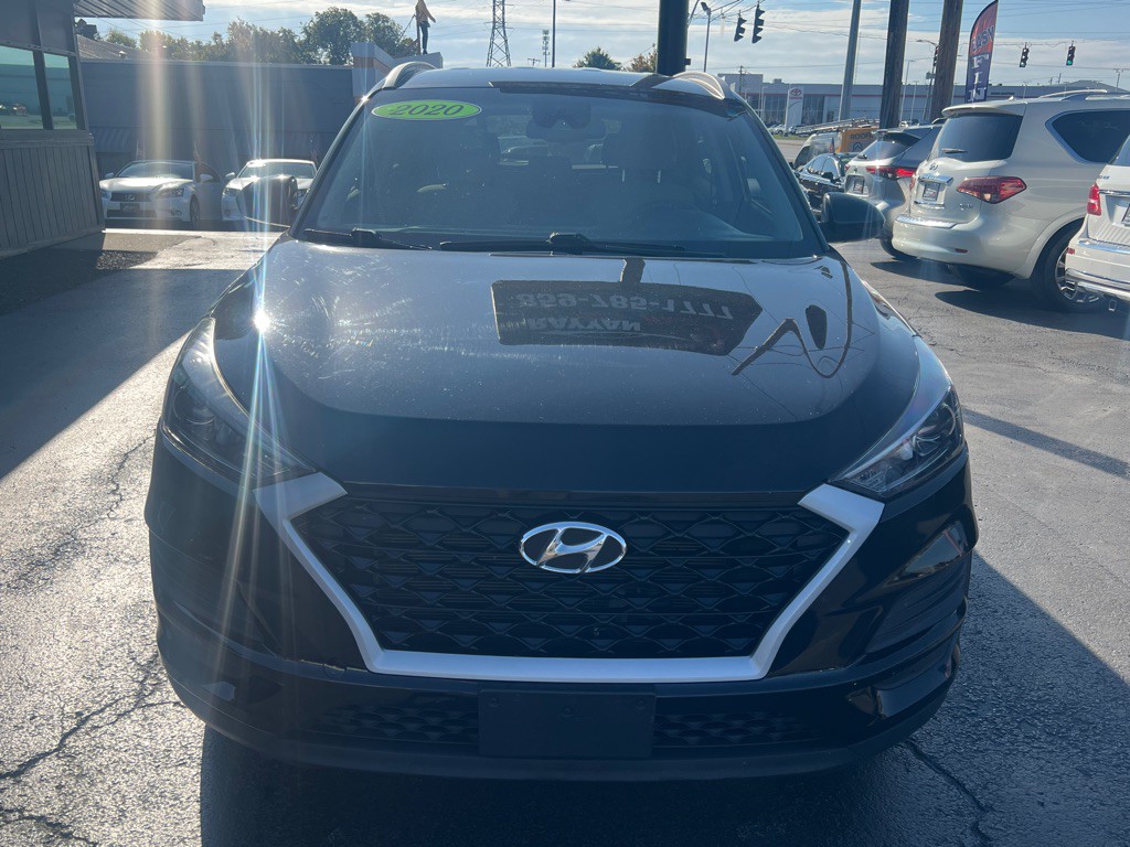 2020 Hyundai Tucson Image 2