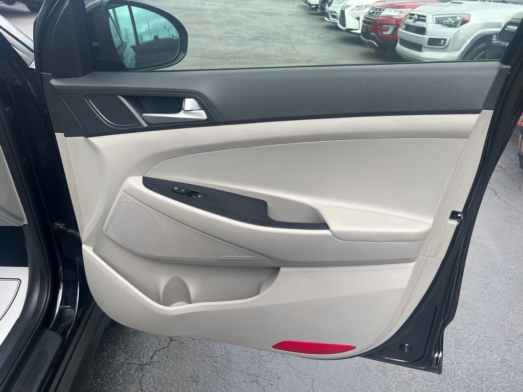 2020 Hyundai Tucson Image 16