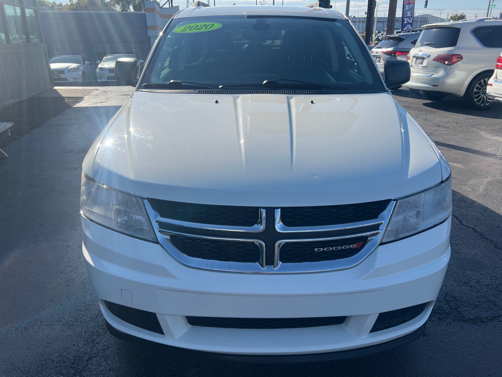 2020 Dodge Journey Image 2