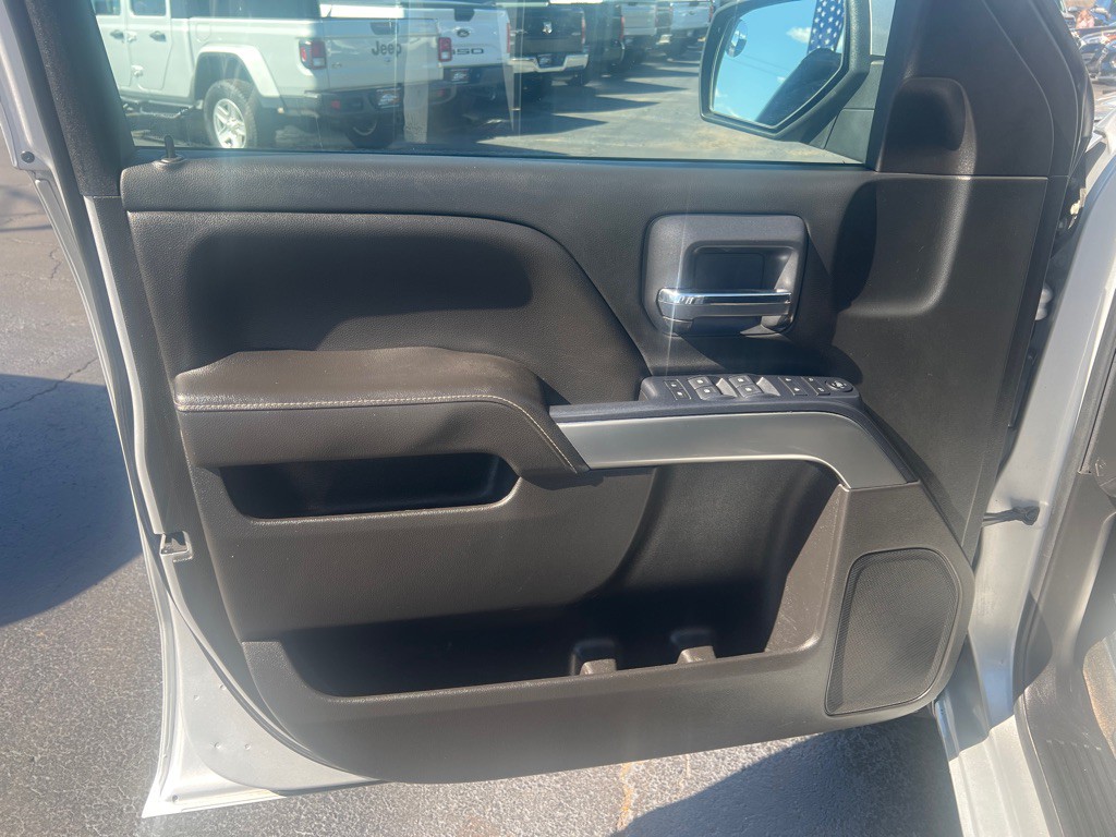 2017 Chevrolet Silverado 1500 Image 8