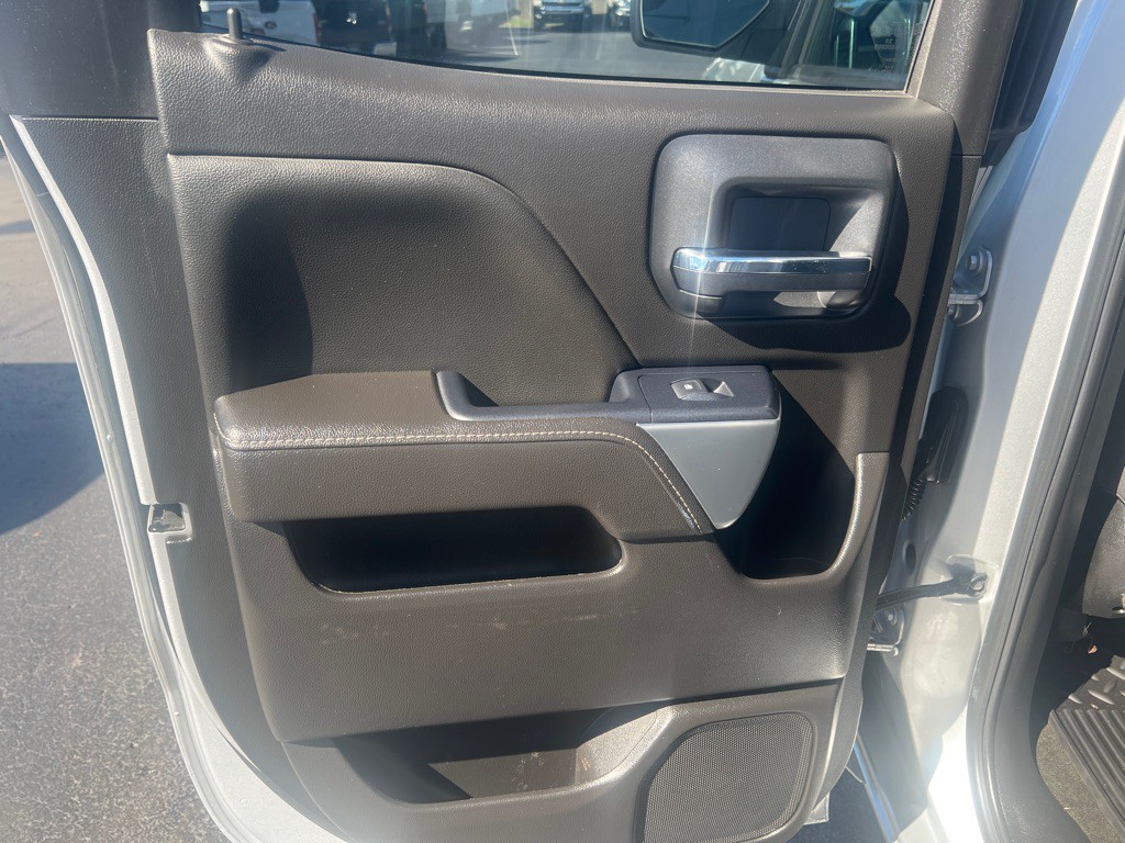 2017 Chevrolet Silverado 1500 Image 11