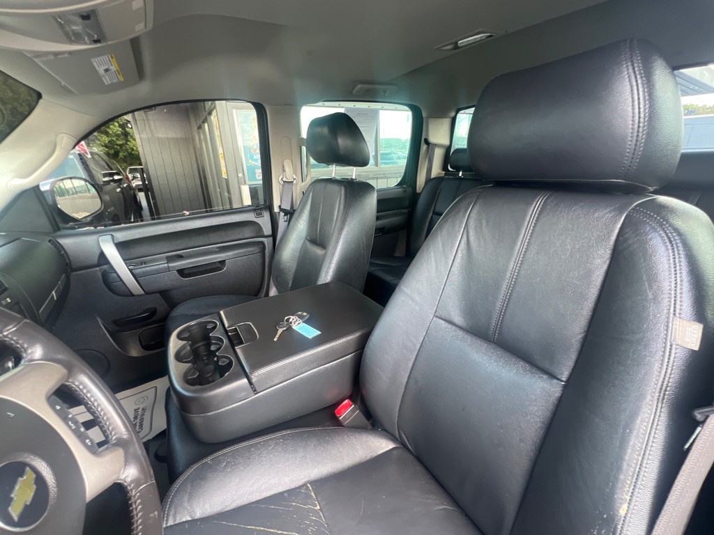 2011 Chevrolet Silverado 1500 Image 10