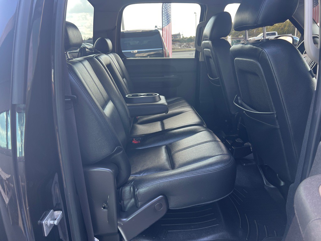 2011 Chevrolet Silverado 1500 Image 12