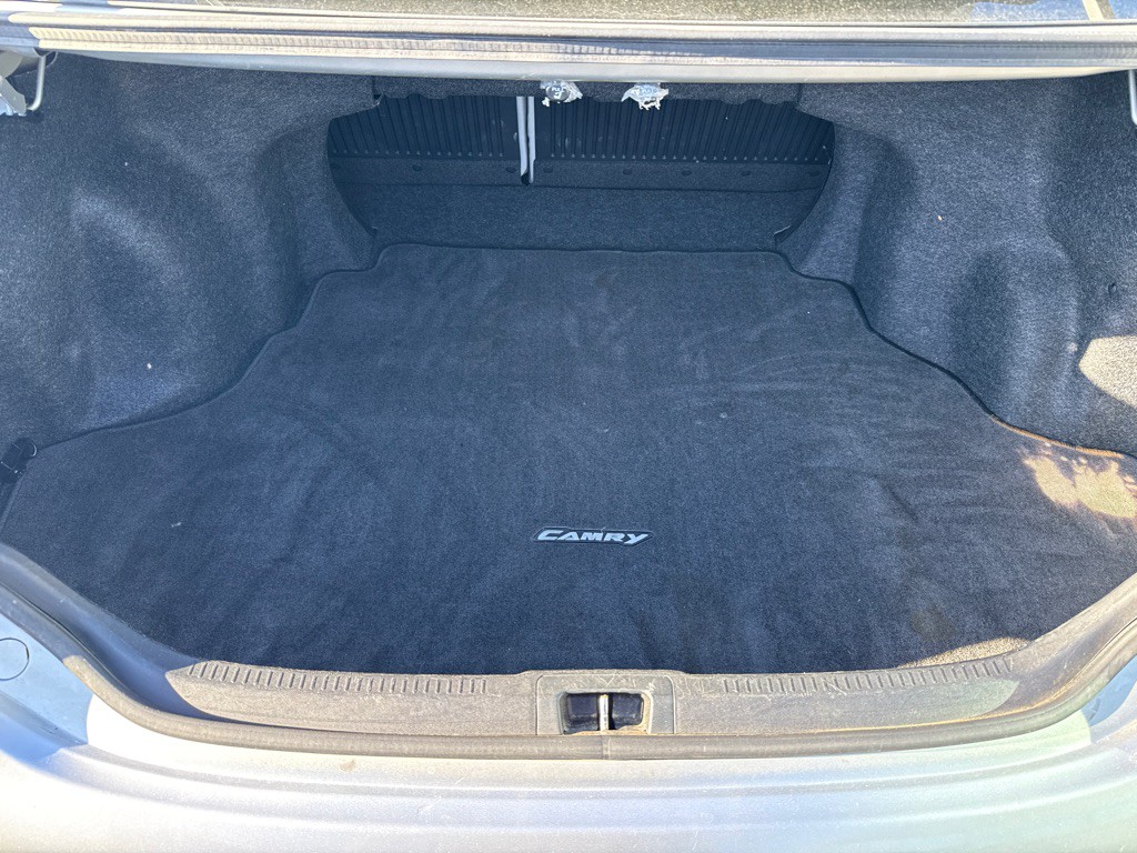 2013 Toyota Camry Image 14