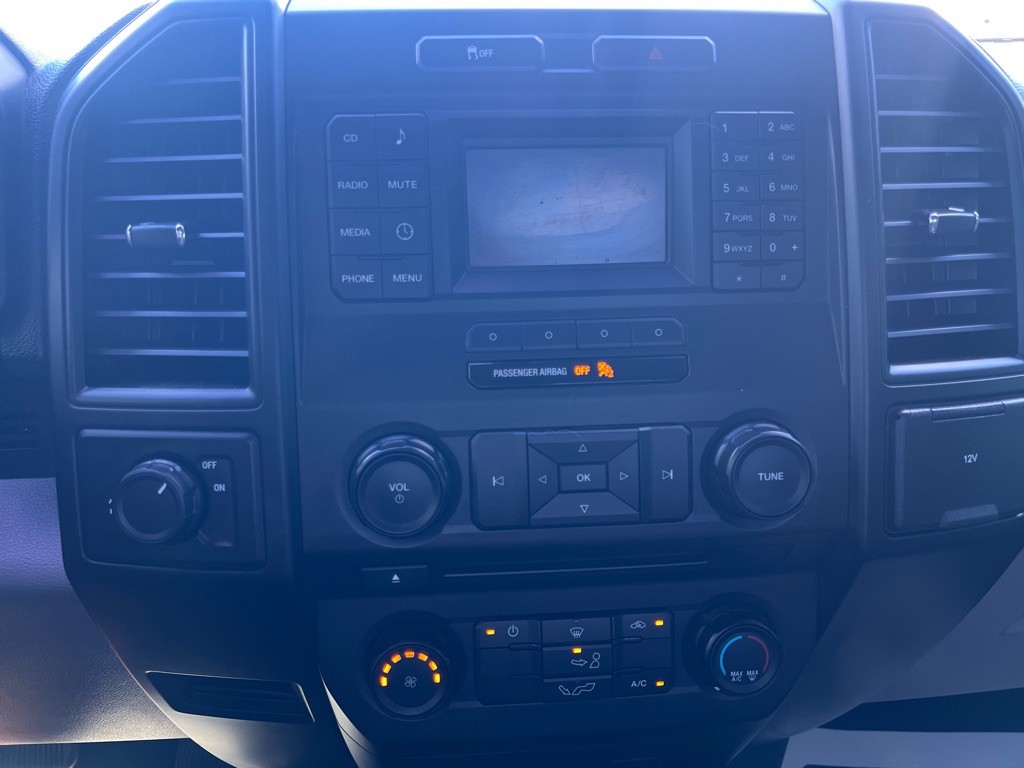 2016 Ford F-150 Image 18