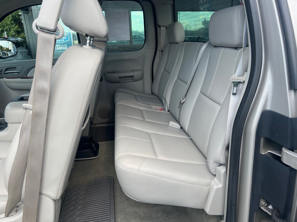 2009 Chevrolet Silverado 1500 Image 12