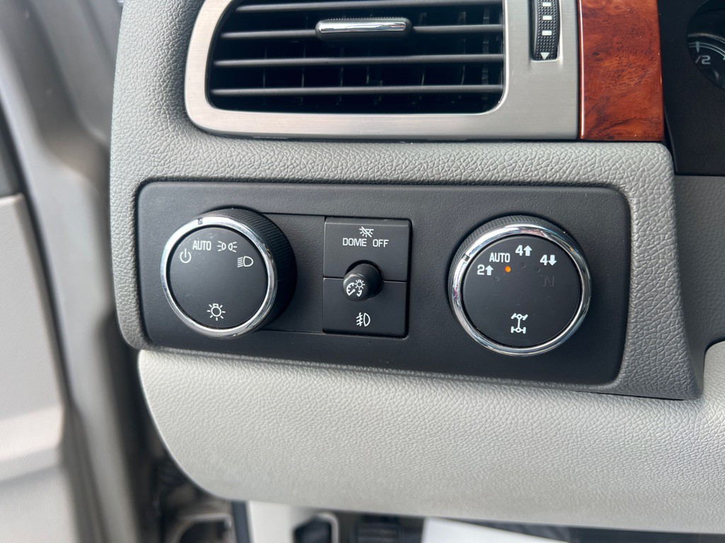 2009 Chevrolet Silverado 1500 Image 19