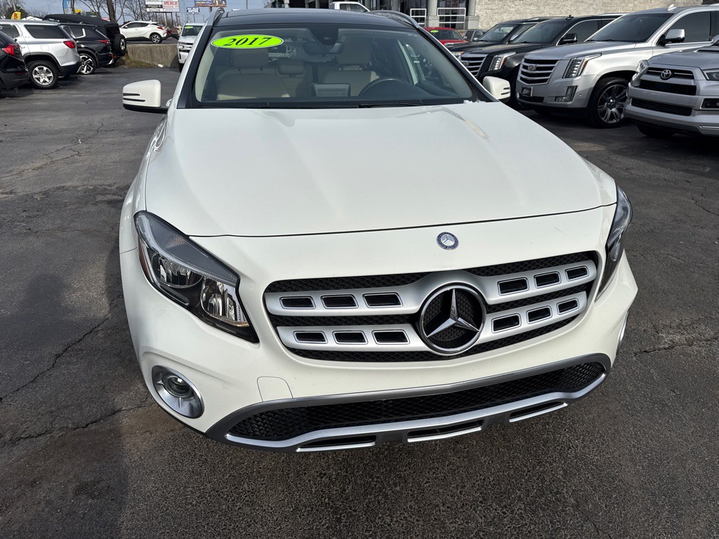 2018 Mercedes-Benz GLA-Class Image 9