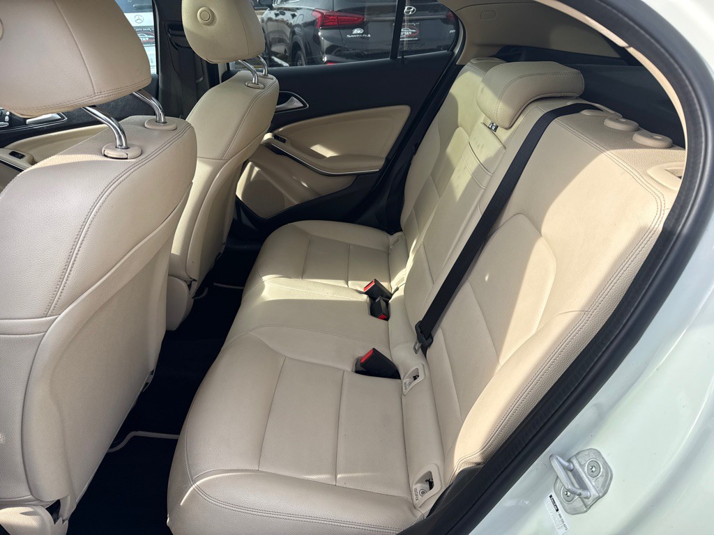 2018 Mercedes-Benz GLA-Class Image 18