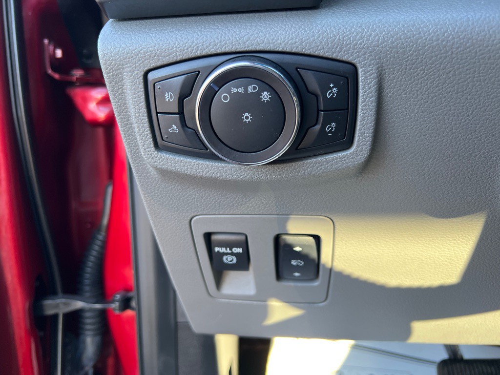 2018 Ford F-150 Image 17
