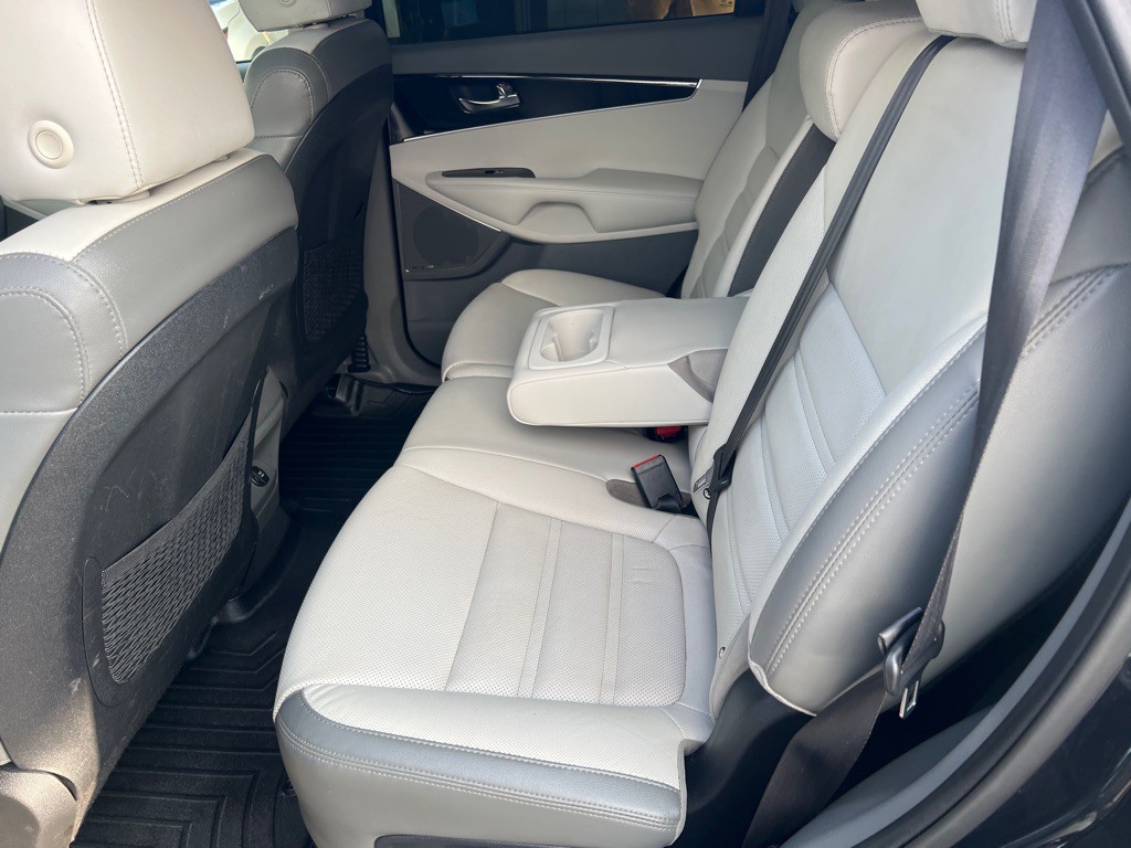 2020 Kia Sorento Image 13