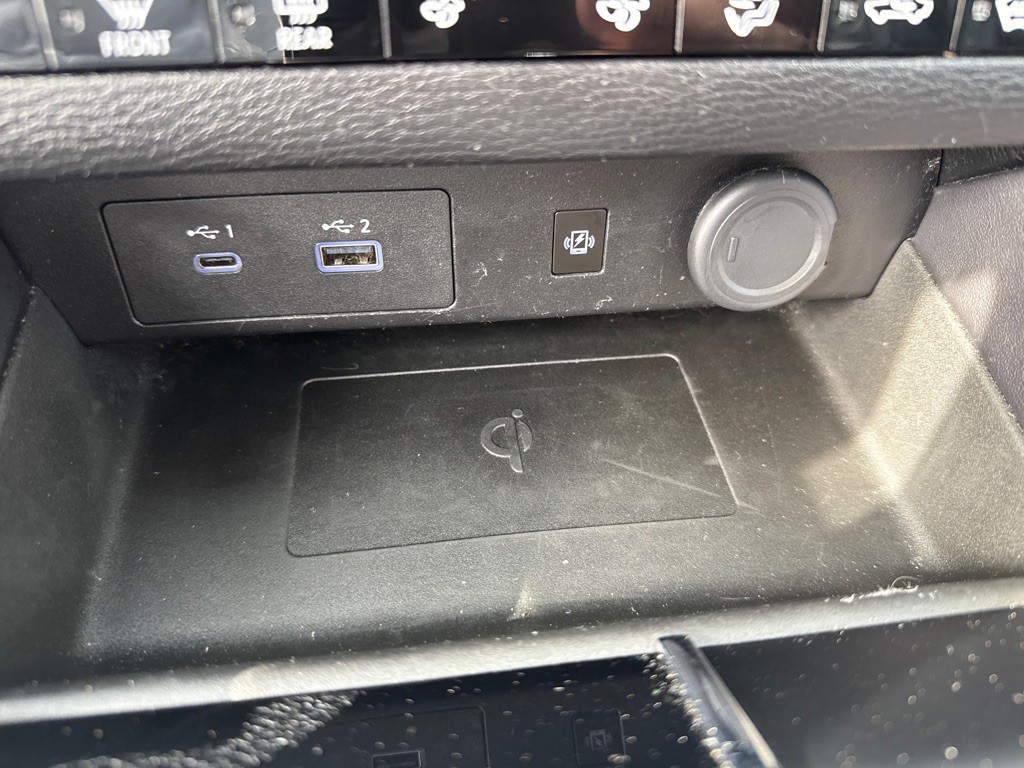 2024 Mitsubishi Outlander Image 22